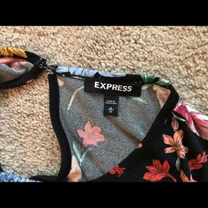 Express Floral Puffy Sleeve Top